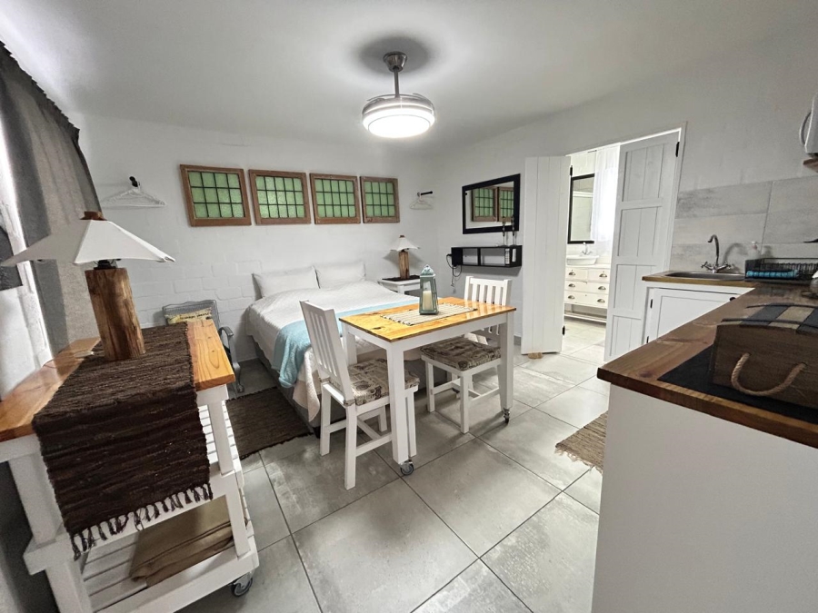 3 Bedroom Property for Sale in Golden Mile Western Cape